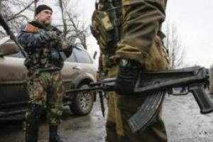 В Дебальцево боевики взламывают квартиры и выносят оттуда награбленное