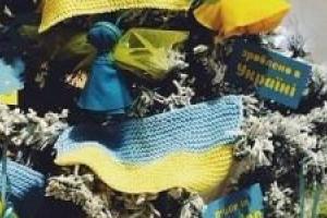 Что украинцы хотят найти под новогодней елочкой - опрос