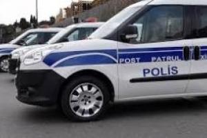 В Баку дочь турецкого дипломата выбросилась с 10-го этажа на глазах у матери