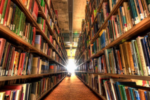 В Британии произошел необычный случай: в библиотеку вернули книгу спустя 120 лет