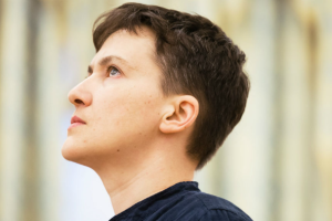 Известный волонтер поставила под сомнение пребывание Савченко в настоящем плену 