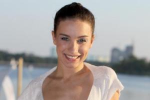 Певица Виктория Дайнеко шокировала фанатов откровенным нарядом