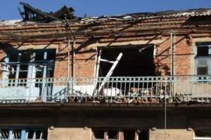 Шокирующее зрелище: в оккупированном Донецке стоят разграбленными разрушенные обстрелами дома