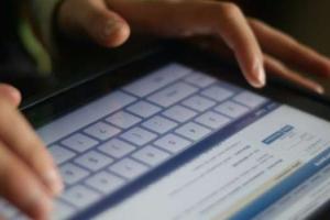 В России воспитательницу детсада посадят в колонию за репост в соцсети