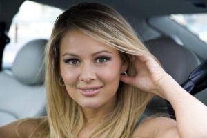 Актриса Мария Кожевникова рассказала, почему отказывается от салонов красоты