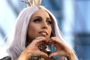 Леди Гага впервые рассказала о своем заболевании 