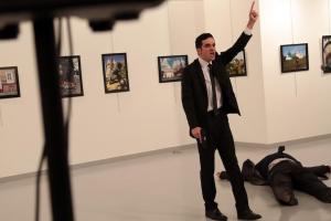 Пономарь об убийстве российского посла в Турции: Дети Алеппо ни при чем