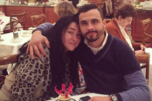 Лолита рассказала, как сектанты заставляли ее мужа прилюдно обнажаться и носить женские лосины