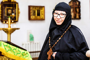 Шокирующее убийство в Беларуси: молодая женщина зарезала монахиню