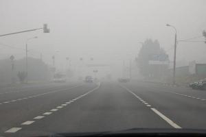 Жители Мариуполя жалуются, что в центре города нечем дышать