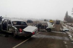 На Киевщине в ДТП с участием военного погибли 3 человека