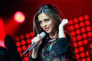 Певица Нюша показала пикантное фото в леопардовом купальнике