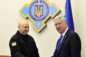 В Великобритании готовы усилить военную помощь Украине