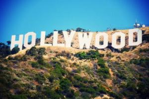 В США знаменитую надпись "Hollywood" превратили в "святую марихуану"