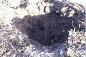 Наблюдатели ОБСЕ зафиксировали свежие воронки вблизи Мариуполя 