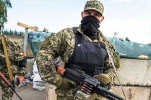 Бегут, бастуют и бьют россиян: в разведке рассказали о «восстании» в рядах боевиков Донбасса