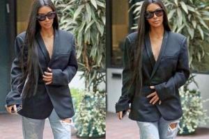 Лицо Ким Кардашьян изуродовано псориазом