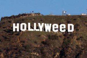 Над главным символом Голливуда поиздевались хулиганы