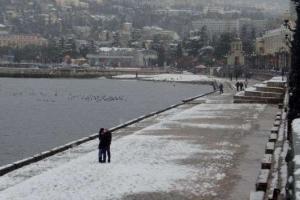 В Крыму предлагают кататься на фальшивом катке