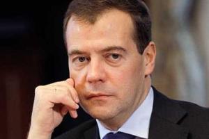 Медведев раскритиковал санкции США против российских политиков и бизнесменов