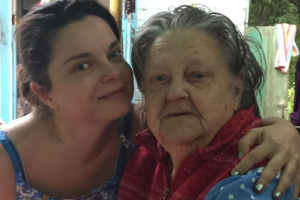 В семье Королевой несчастье: разрешила ли СБУ ей приехать на родину