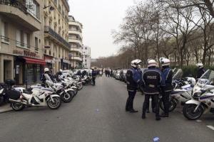 В новогоднюю ночь в Париже зафиксированы массовые поджоги машин 