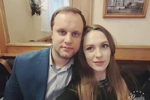 "Прокуратура ЛНР" возбудила против "Миротворца" уголовное дело из-за обнаженной жены Губарева
