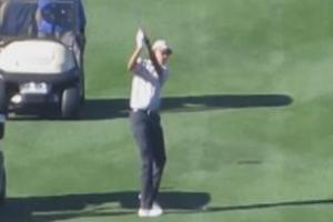 Обама пытался сбить мячом для гольфа шпионивший за ним дрон: появилось видео