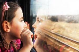 В связи с обстрелами в Авдеевке отменили уроки в школах