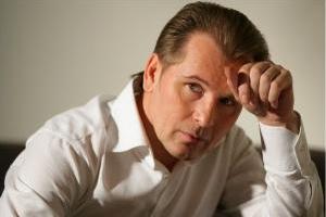 Певец Александр Малинин откровенно рассказал, как страшное ДТП изменило его жизнь