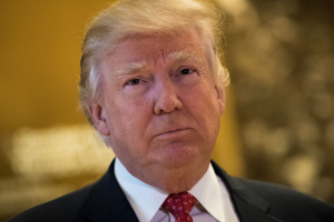 В США Трамп объяснил свой скандальный указ об иммиграции