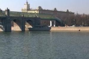 В России сфотографировали корабль-призрак: загадочный кадр "взорвал" Сеть