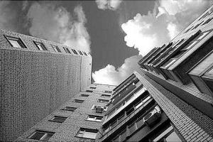 Под Киевом школьница совершила суицид неожиданно для всех