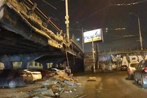 Движение на Шулявском путепроводе в Киеве частично восстановлено