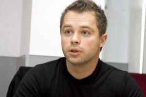 Актер Виталий Гогунский сделал предложение своей возлюбленной: свадьба состоится весной