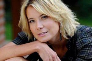 Юлия Высоцкая рассказала, что контролирует сына в соцсетях