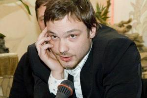 Актер Алексей Чадов рассказал о личной жизни после расставания с возлюбленной