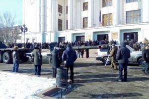 В "ДНР" автобусы со "скорбящими" по террористу Гиви проехали по Донецку: появились фото