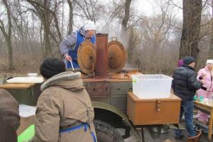 Масленица в оккупированном Енакиево: отравились более 30 человек