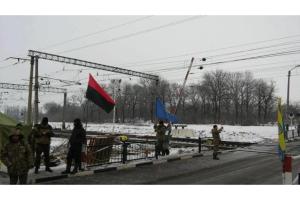 Новая точка блокады на участке Ясиноватая-Константиновка: в сети появились фото с места событий 