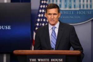 Флинн рассказал, о чем говорил с  послом РФ