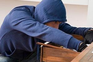 В "ДНР" несовершеннолетних поймали на воровстве