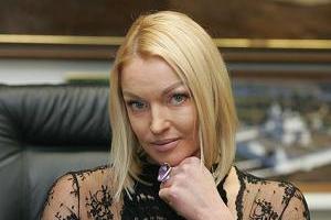 Анастасия Волочкова обратилась за помощью к медикам: что случилось со звездой соцсетей?