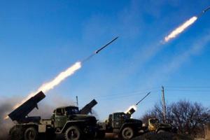 Боевики выложили в сеть видео, как они палят из "Градов" по Авдеевке