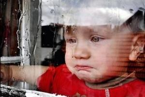 В РФ приемные родители массово возвращают детей в детские дома 