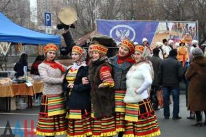 Донецкие "власти" похвастались празднованием Масленицы: было все - и мясо, и рыба, и блины