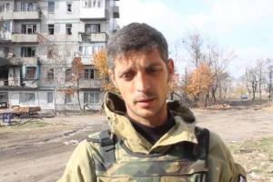 В сети обнародовано последнее интервью Гиви: боевик назвал себя дебилом и просил прощения у мирных жителей