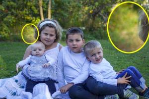 Австралийка, сделав семейное фото, увидела на нем призрак своего умершего младенца