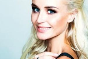 Беременная певица Полина Гагарина активно занимается спортом для сохранения стройной фигуры