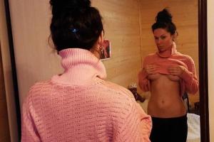 Звезда "Дома-2" Тори засветила грудь